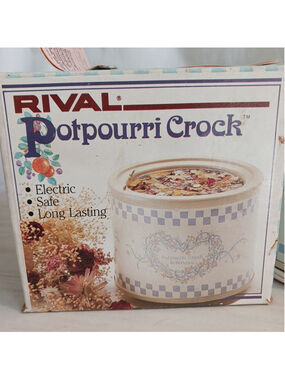 VTG Rival Potpourri Crock Model #3206 Box